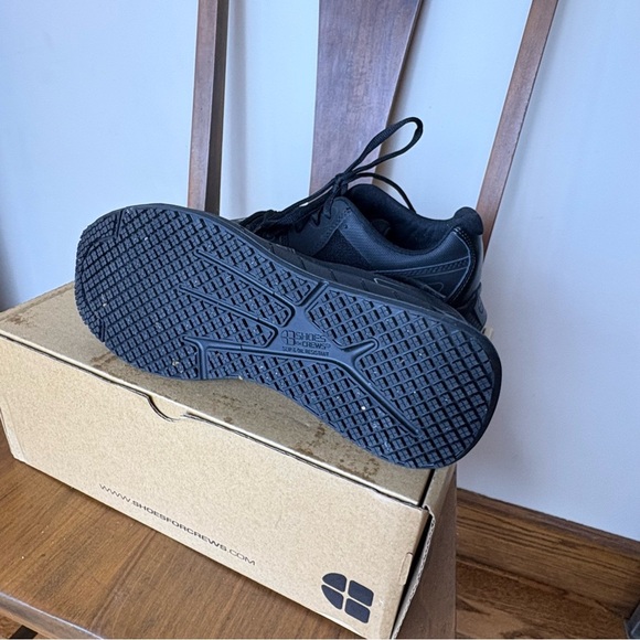 Shoes For Crews Men's Work and Safety Work Shoes - Picture 7 of 8